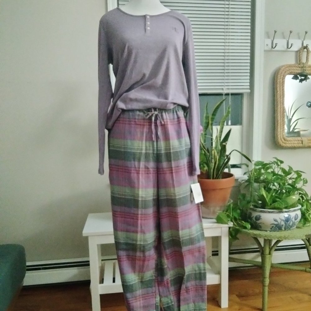 Woman's two piece Ralph Lauren pajama set